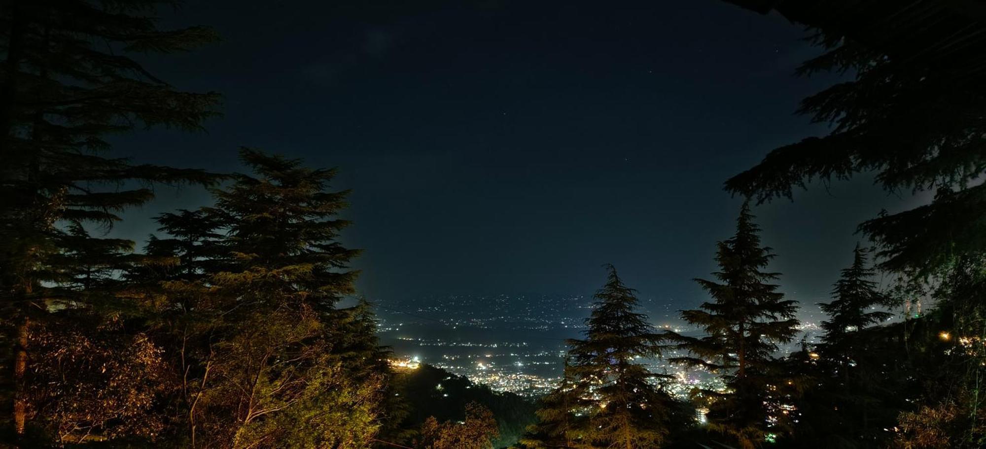 Mcleodganj Bed & Breakfast マクロード・ガンジ エクステリア 写真